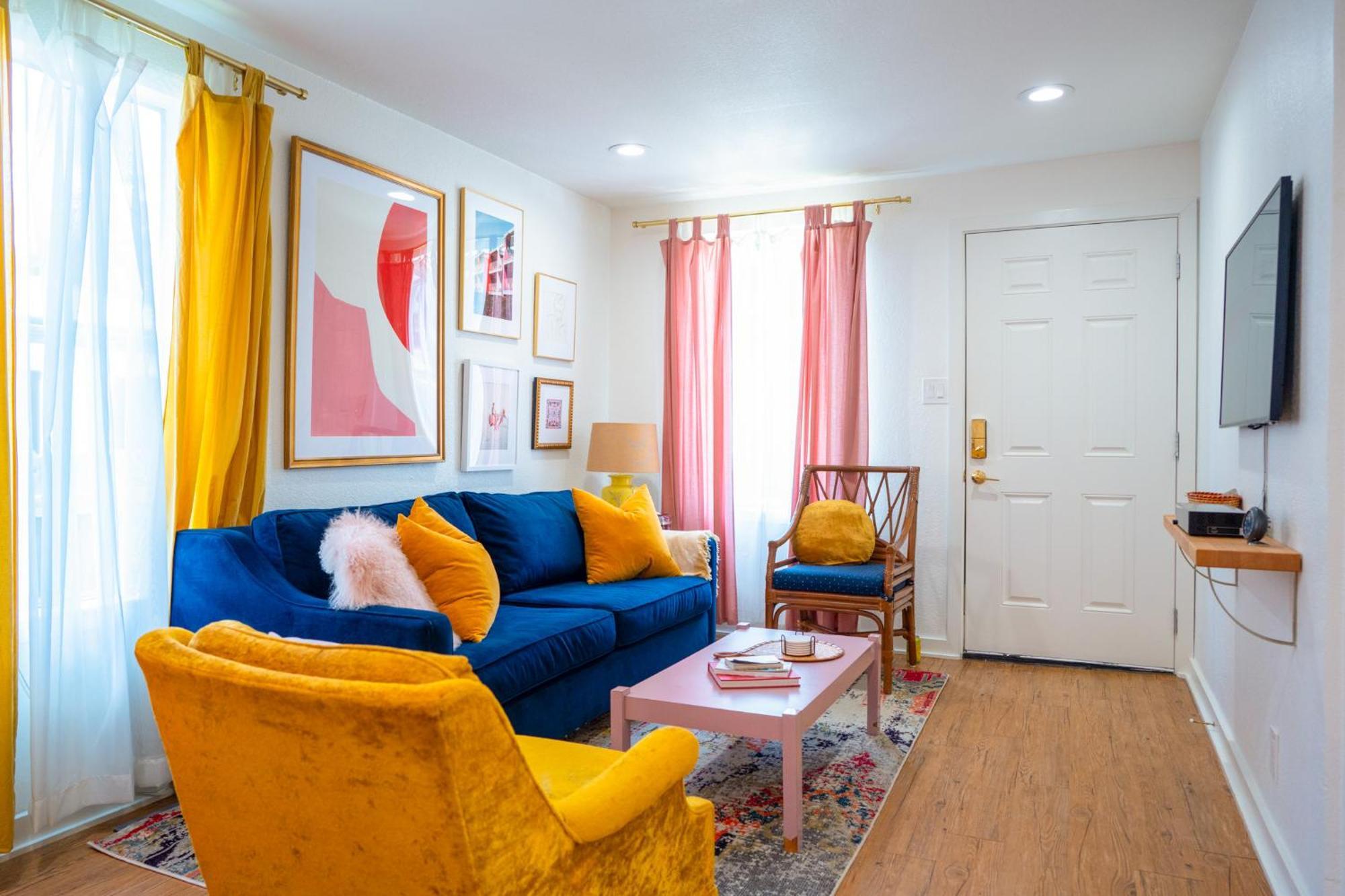 Stylish, Artsy Bungalow Central Eastside Austin Esterno foto