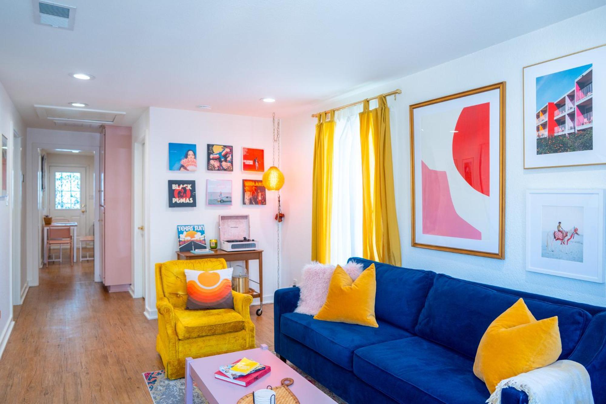 Stylish, Artsy Bungalow Central Eastside Austin Esterno foto