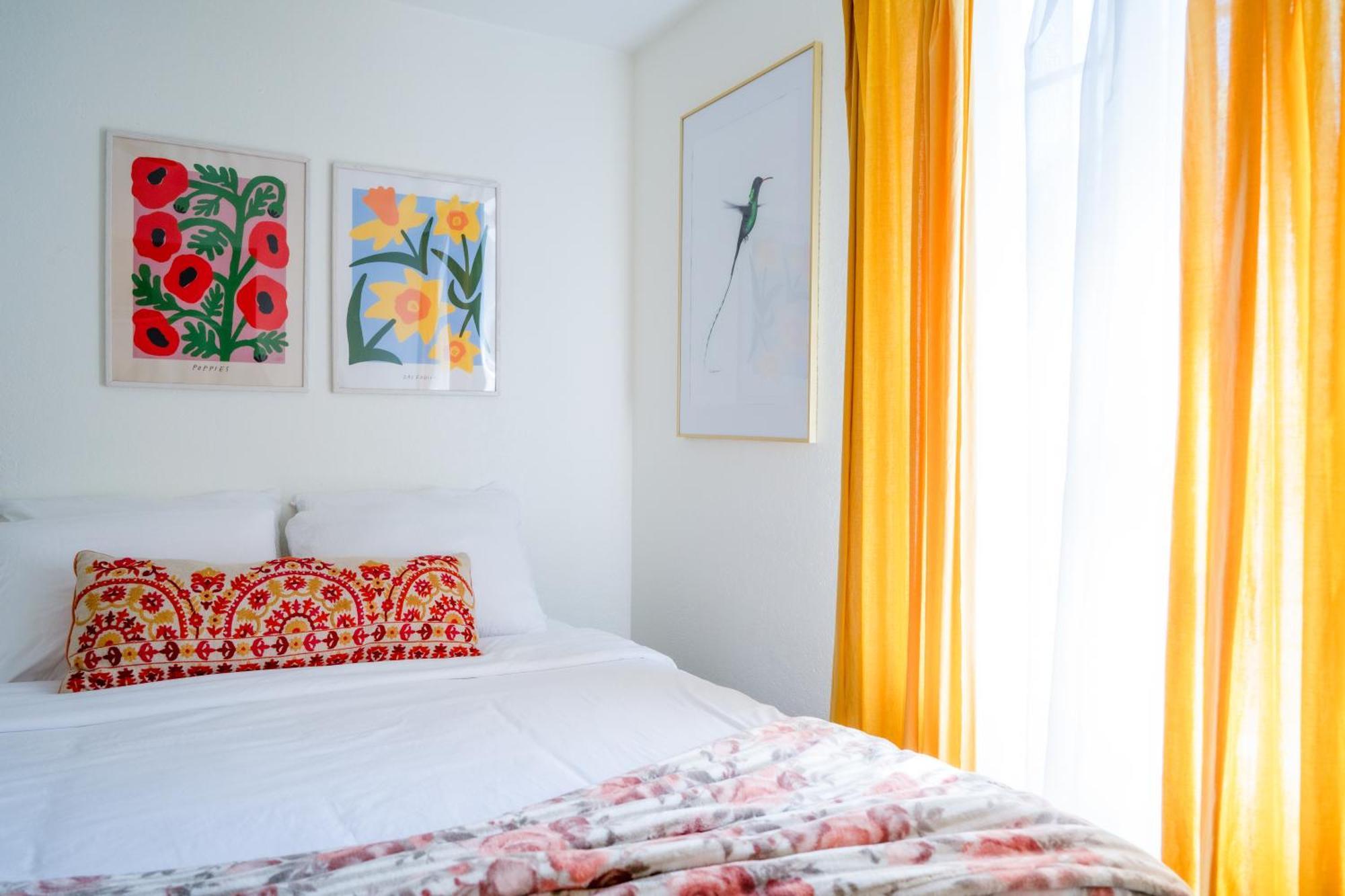Stylish, Artsy Bungalow Central Eastside Austin Esterno foto