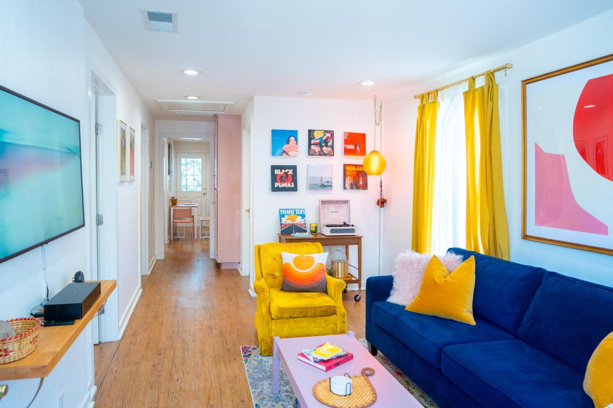 Stylish, Artsy Bungalow Central Eastside Austin Esterno foto